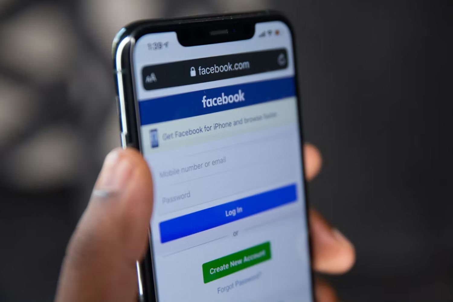 Antes dos alertas dominarem o celular, o Facebook criou um app que queria transformar cada notificação em notícia