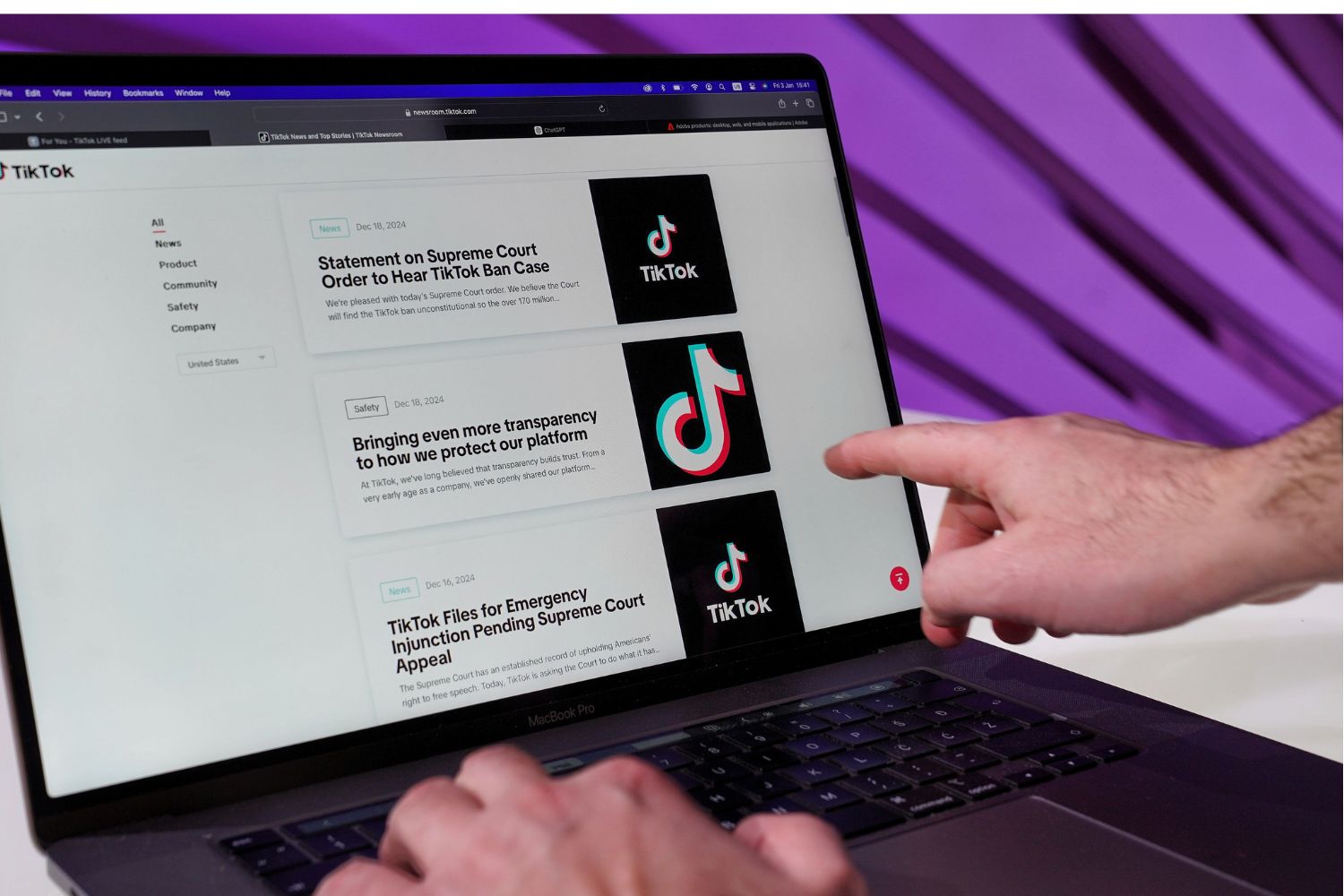 Histórias do Reddit fazem sucesso no TikTok há anos e a plataforma finalmente decidiu reagir