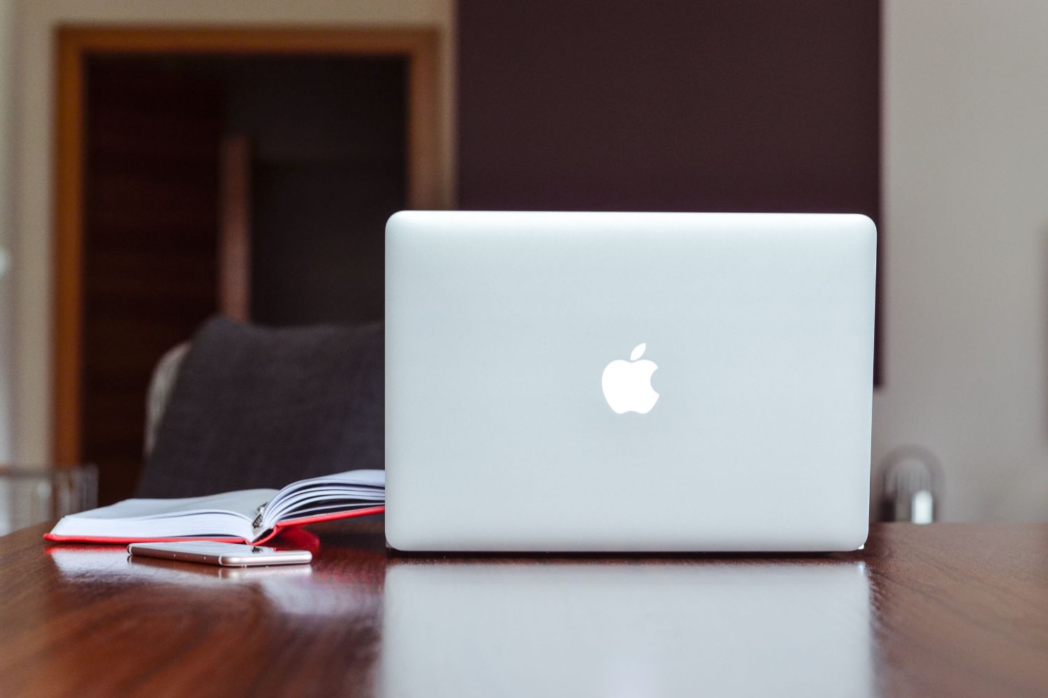 Usuários de Mac confiam na segurança de seus computadores, mas um estudo encontrou um resultado que contraria essa fama