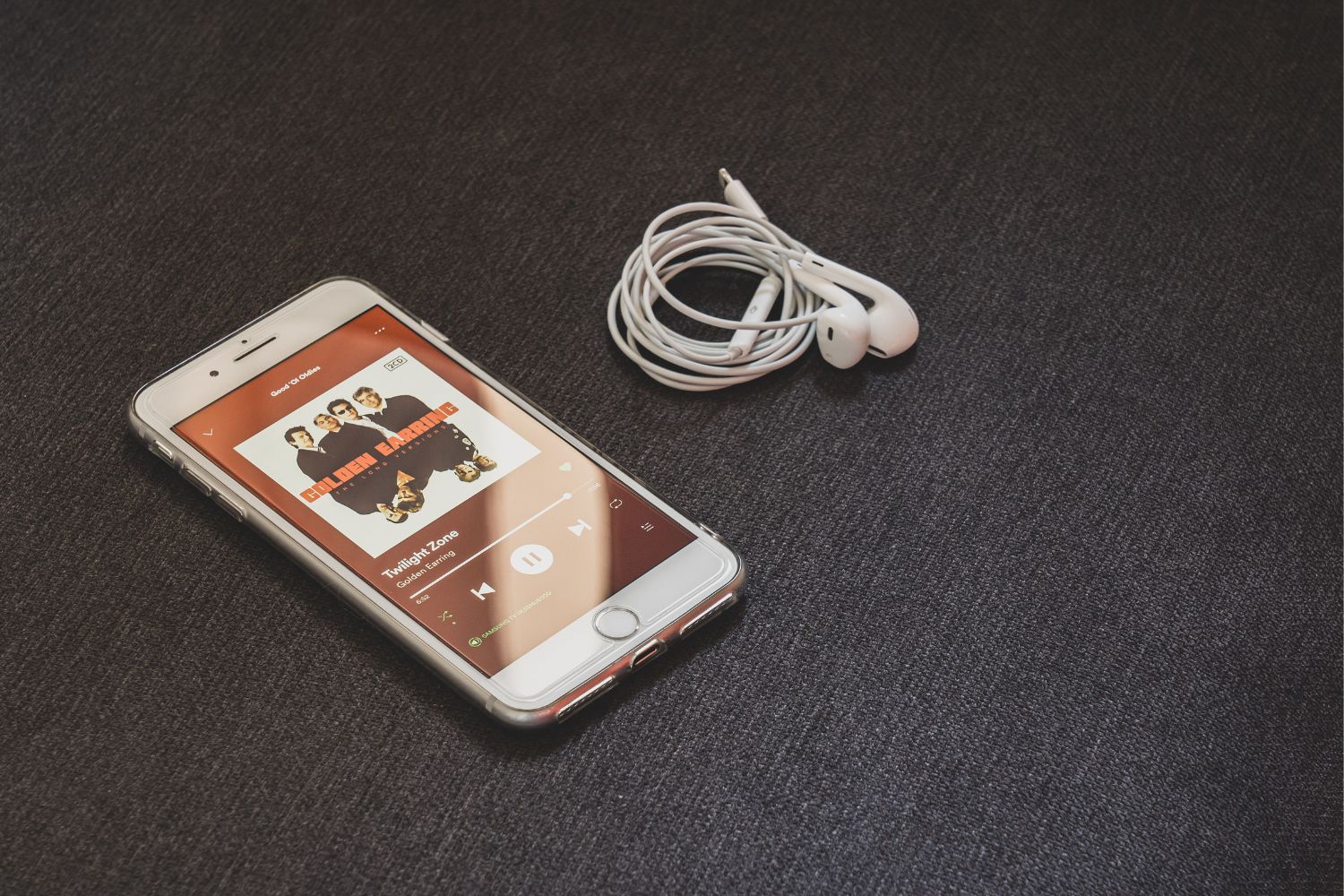 Sua playlist pode revelar algo inesperado sobre sua inteligência, segundo um novo estudo