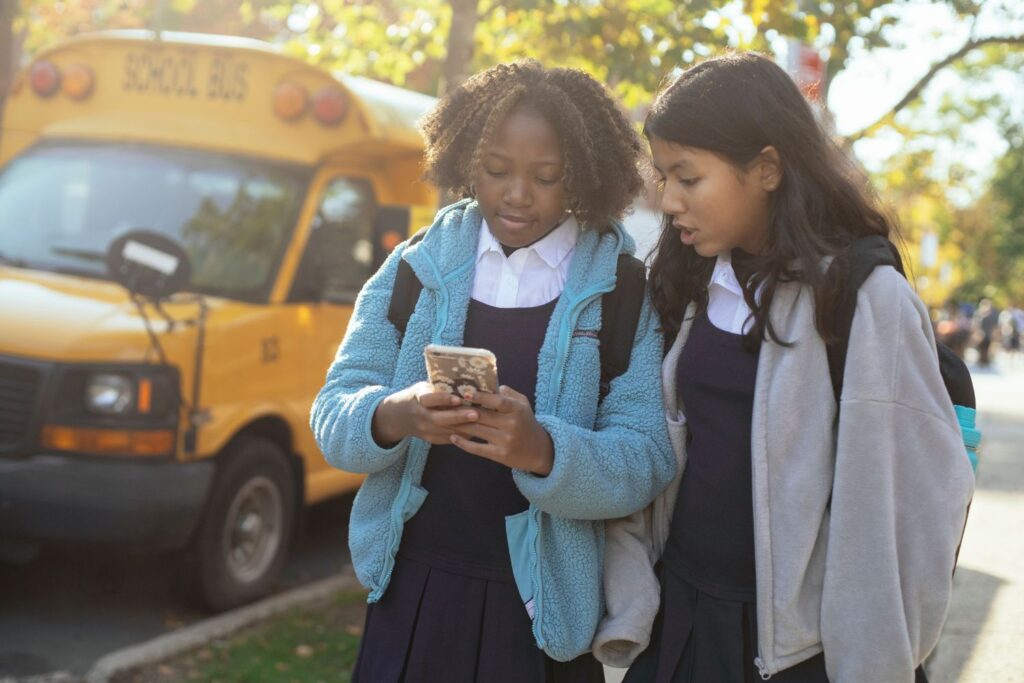 Os países que lideram o PISA não estão necessariamente afastando a tecnologia das crianças