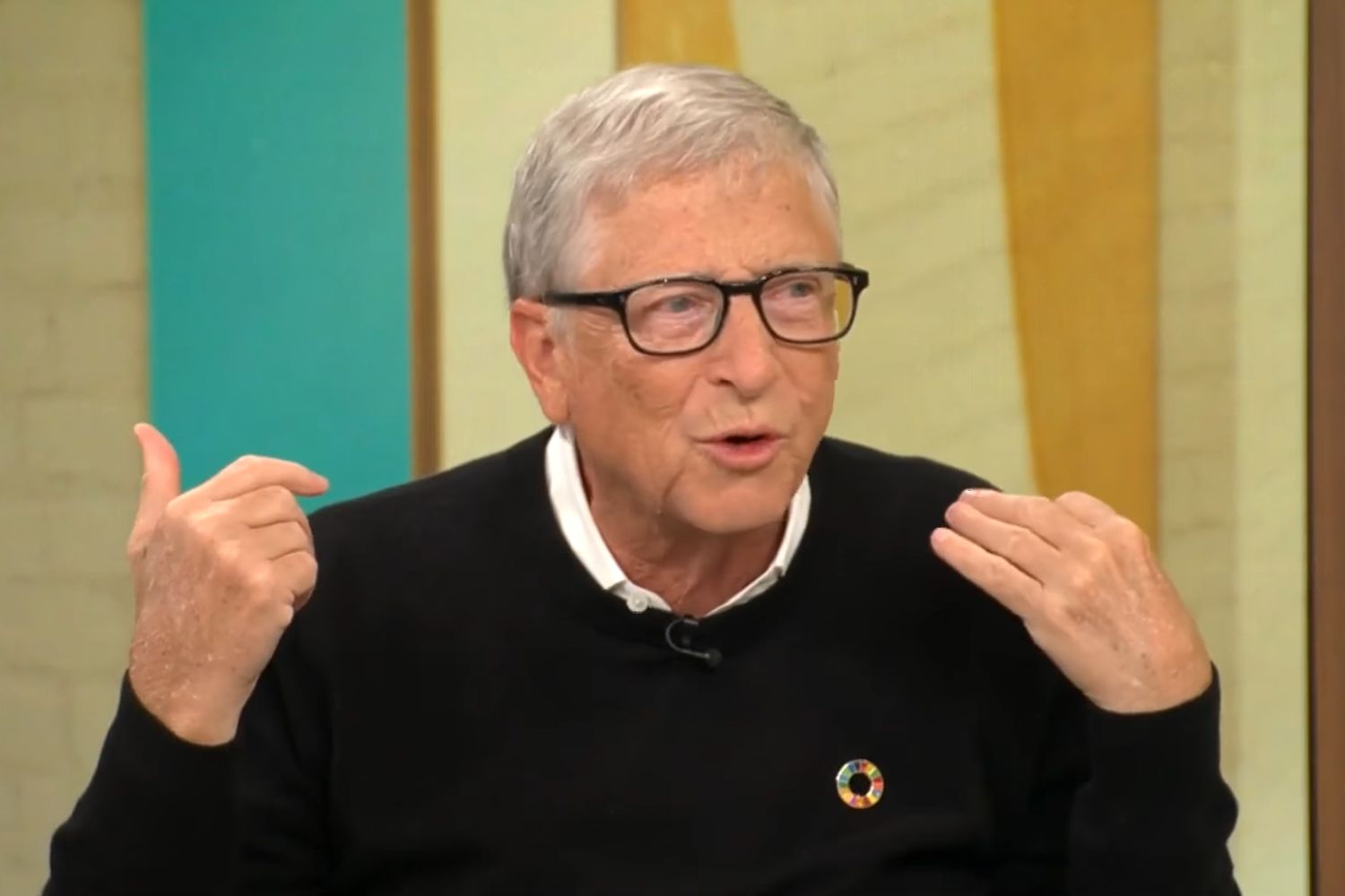 Bill Gates questiona visão de Trump sobre a IA e faz um alerta: “A maior parte da sociedade ainda não percebe”