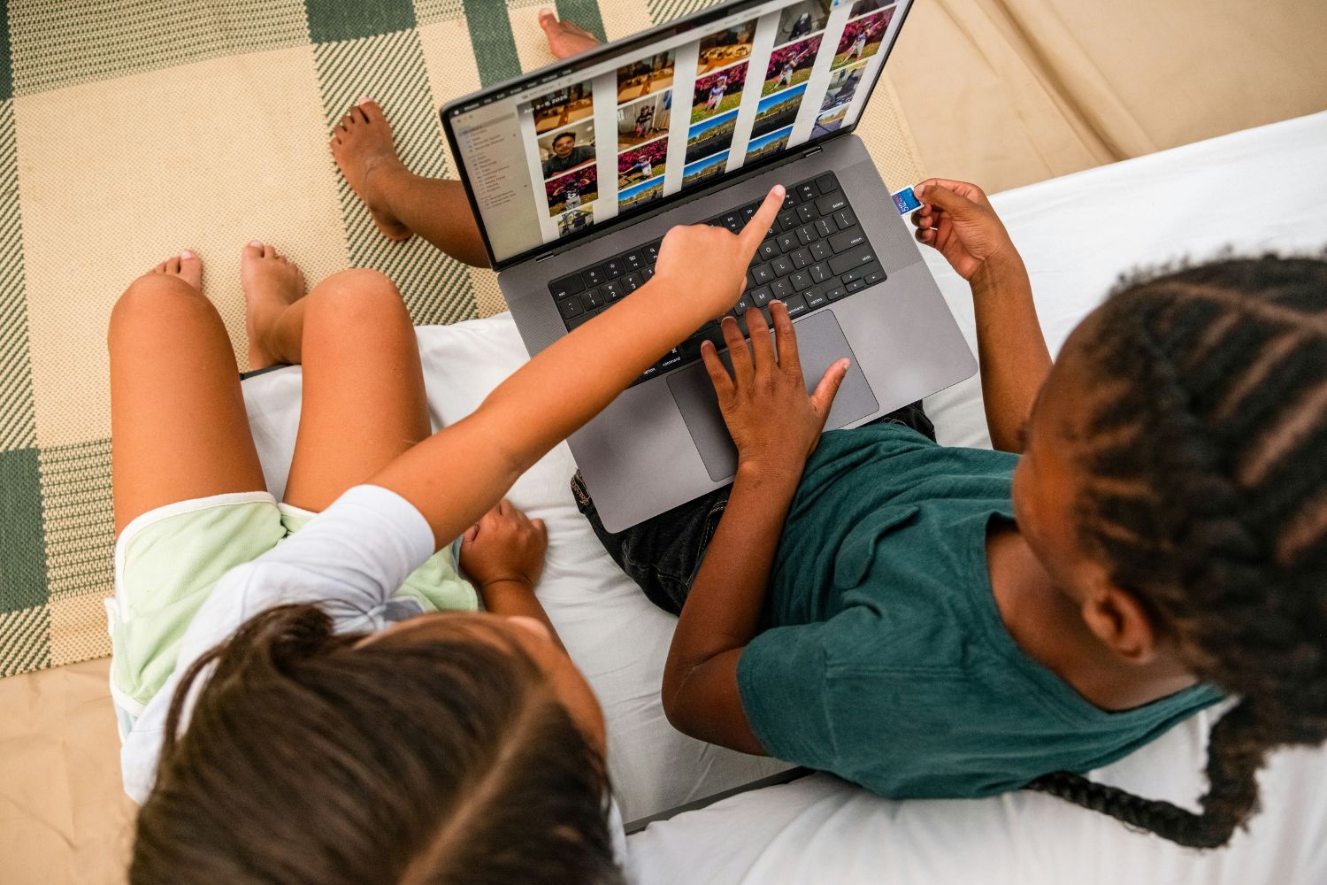 Nova York tomou uma decisão inesperada nas escolas e colocou a inteligência artificial no centro do debate