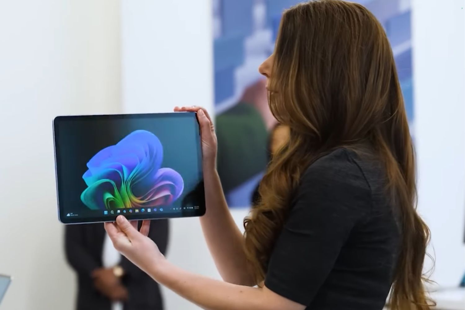Microsoft insistiu durante dois anos que este era o futuro do PC, agora o nome está desaparecendo