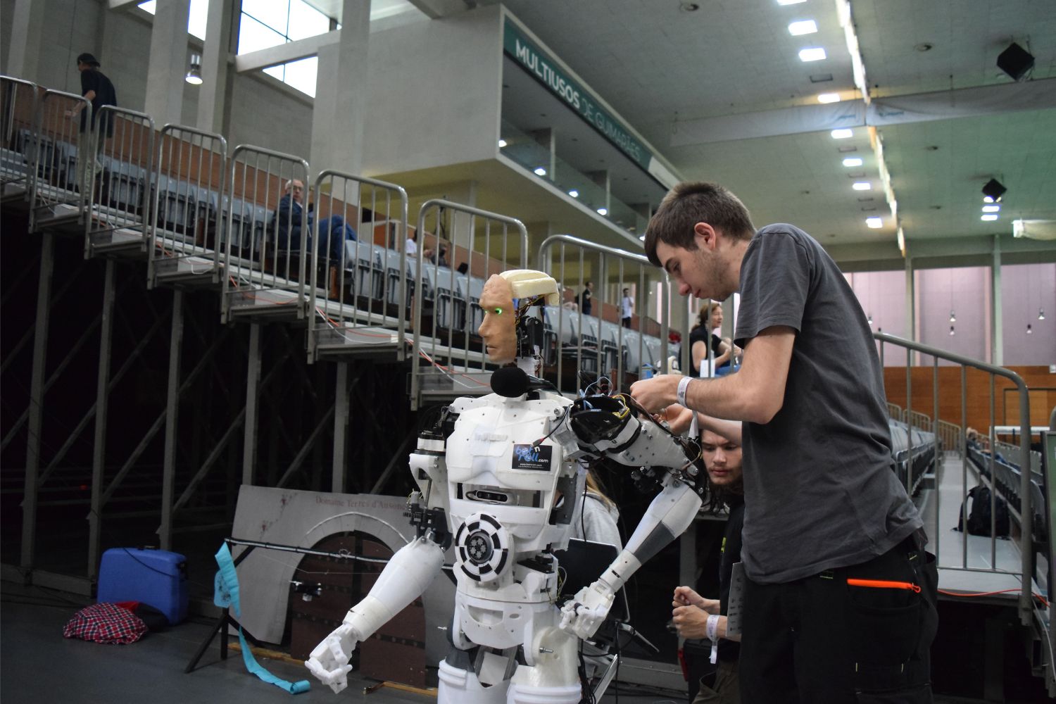 Sam Altman confirmou o próximo grande passo da OpenAI: ele pode chegar às nossas casas