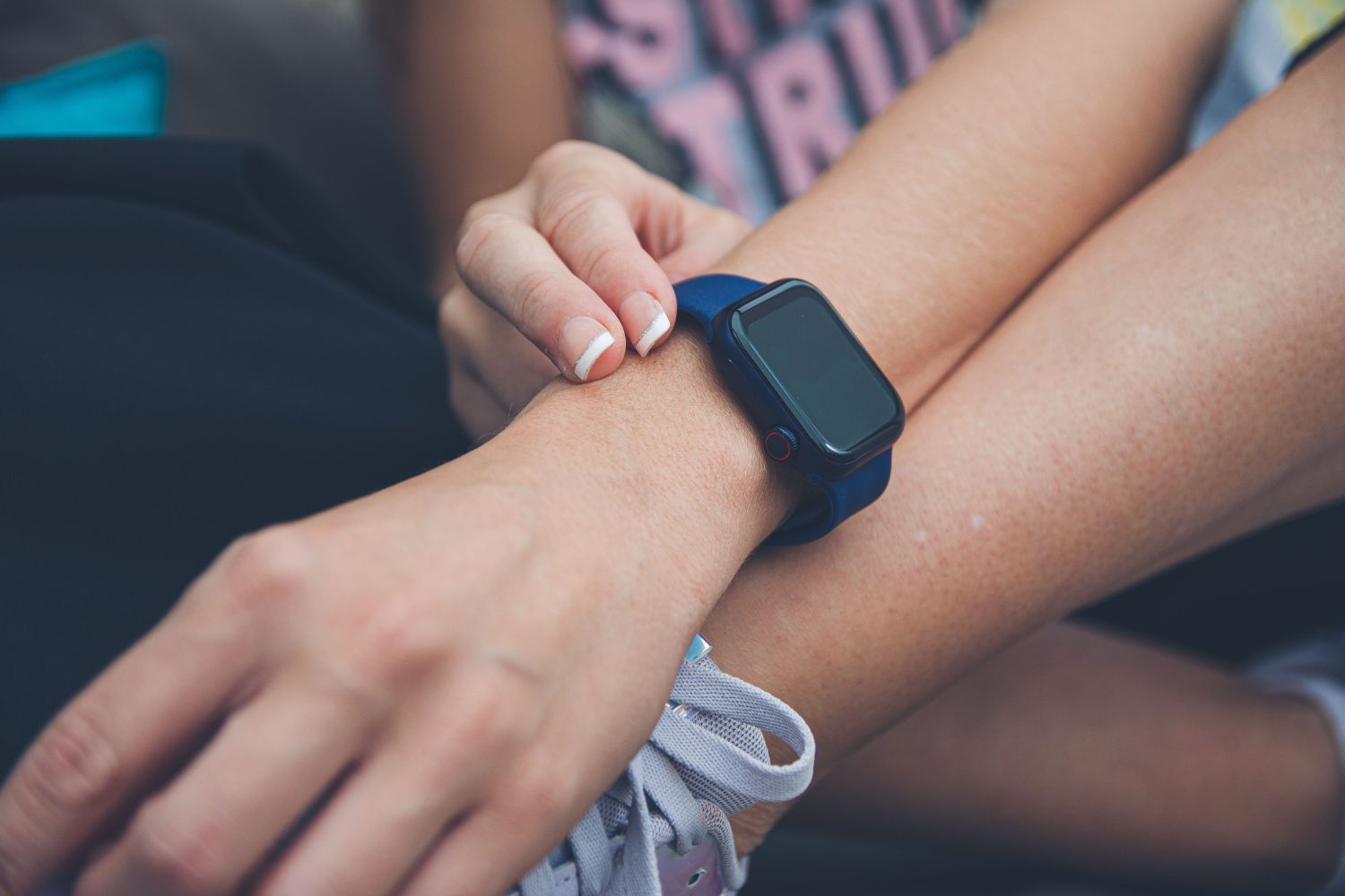 O novo Apple Watch parece familiar por fora, mas a maior mudança está acontecendo onde você não vê