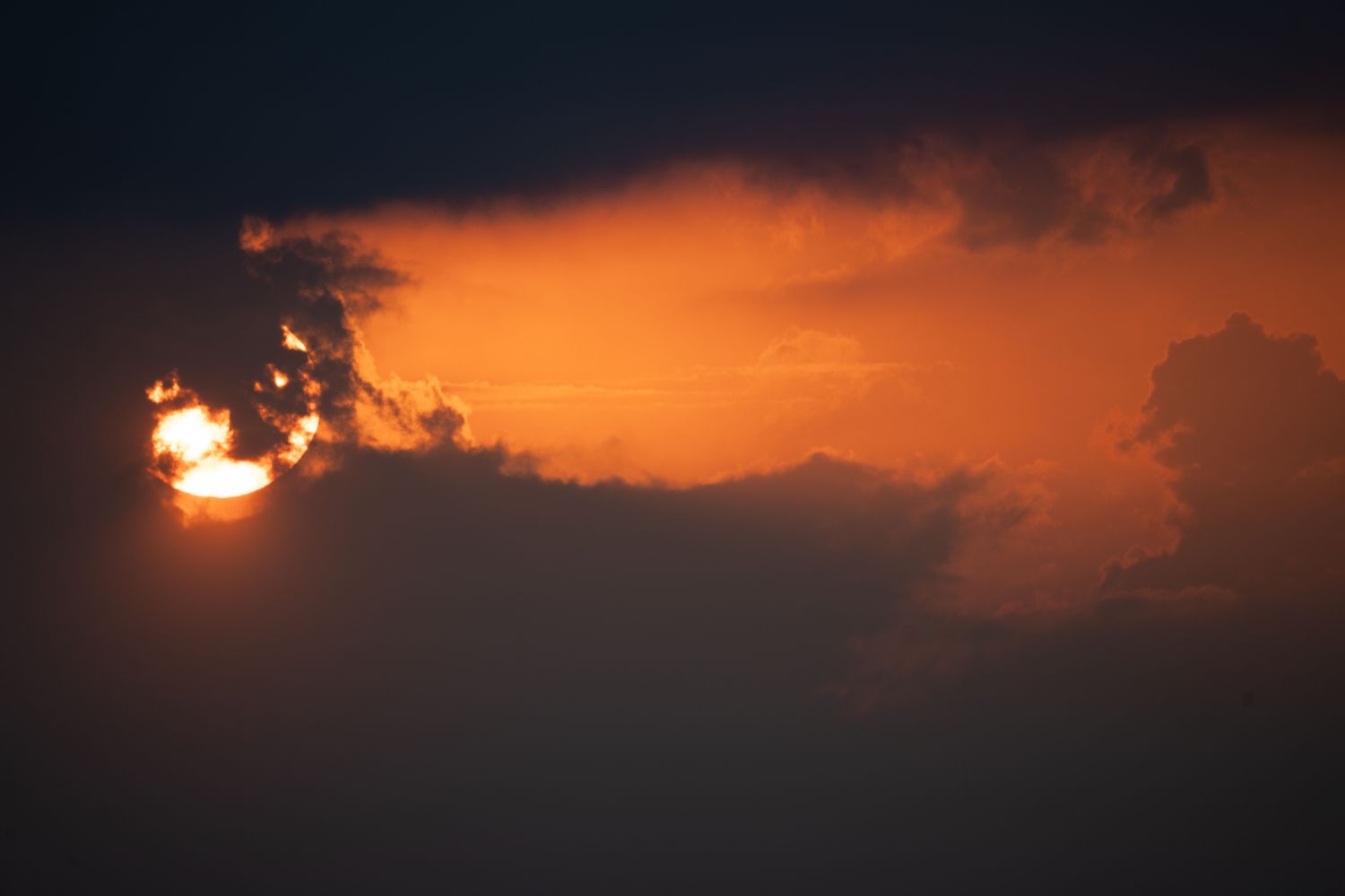 A Terra pode se tornar inabitável muito antes de o Sol morrer e o primeiro sinal não será o que imaginamos