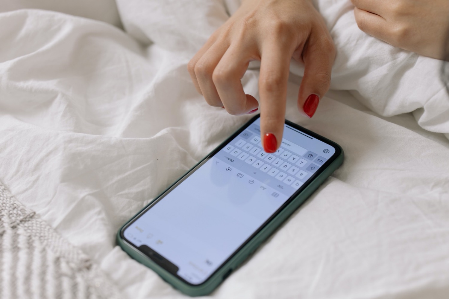 Google prepara nova proteção no Android que pode identificar golpes antes de você abrir uma mensagem