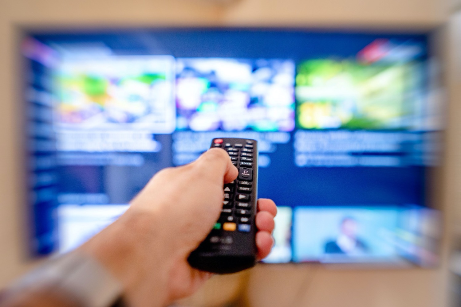 Sua Smart TV pode virar esconderijo de um vírus com IA: veja como proteger sua casa