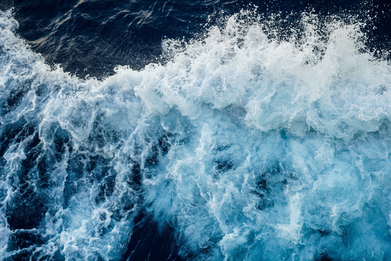 Esta gigantesca ilha flutuante quer produzir água, energia e IA usando apenas o oceano