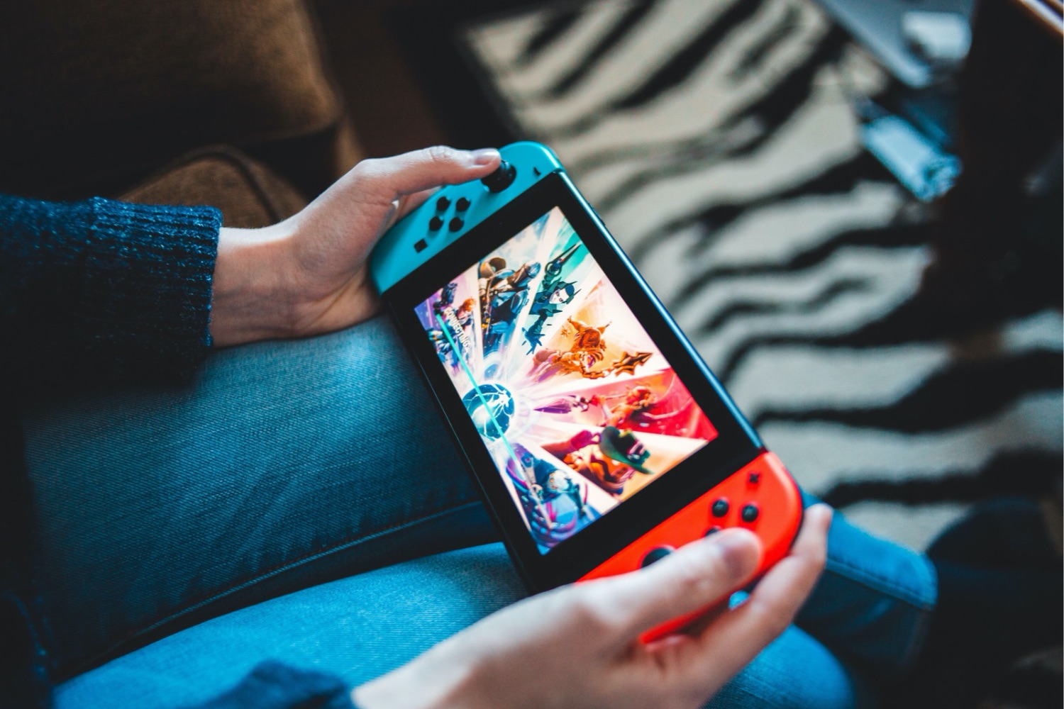 Jogos do Nintendo Switch agora rodam no iPhone e no Mac sem emulador: veja como funciona