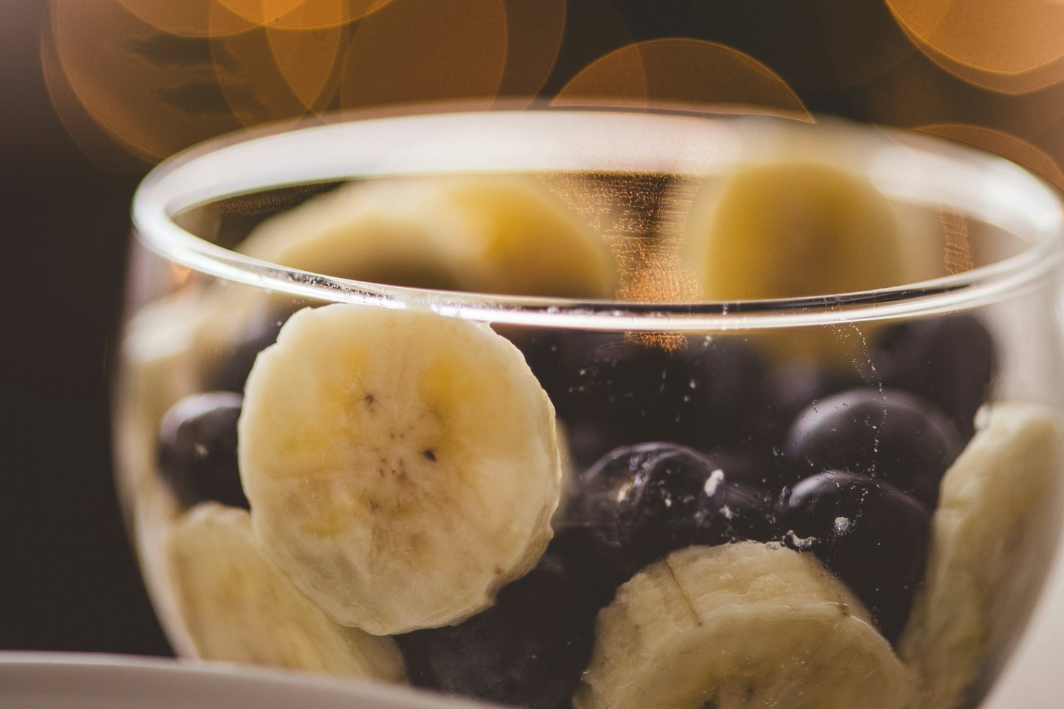 Frescos, congelados ou em suco? Ciência revela a melhor maneira de consumir mirtilos