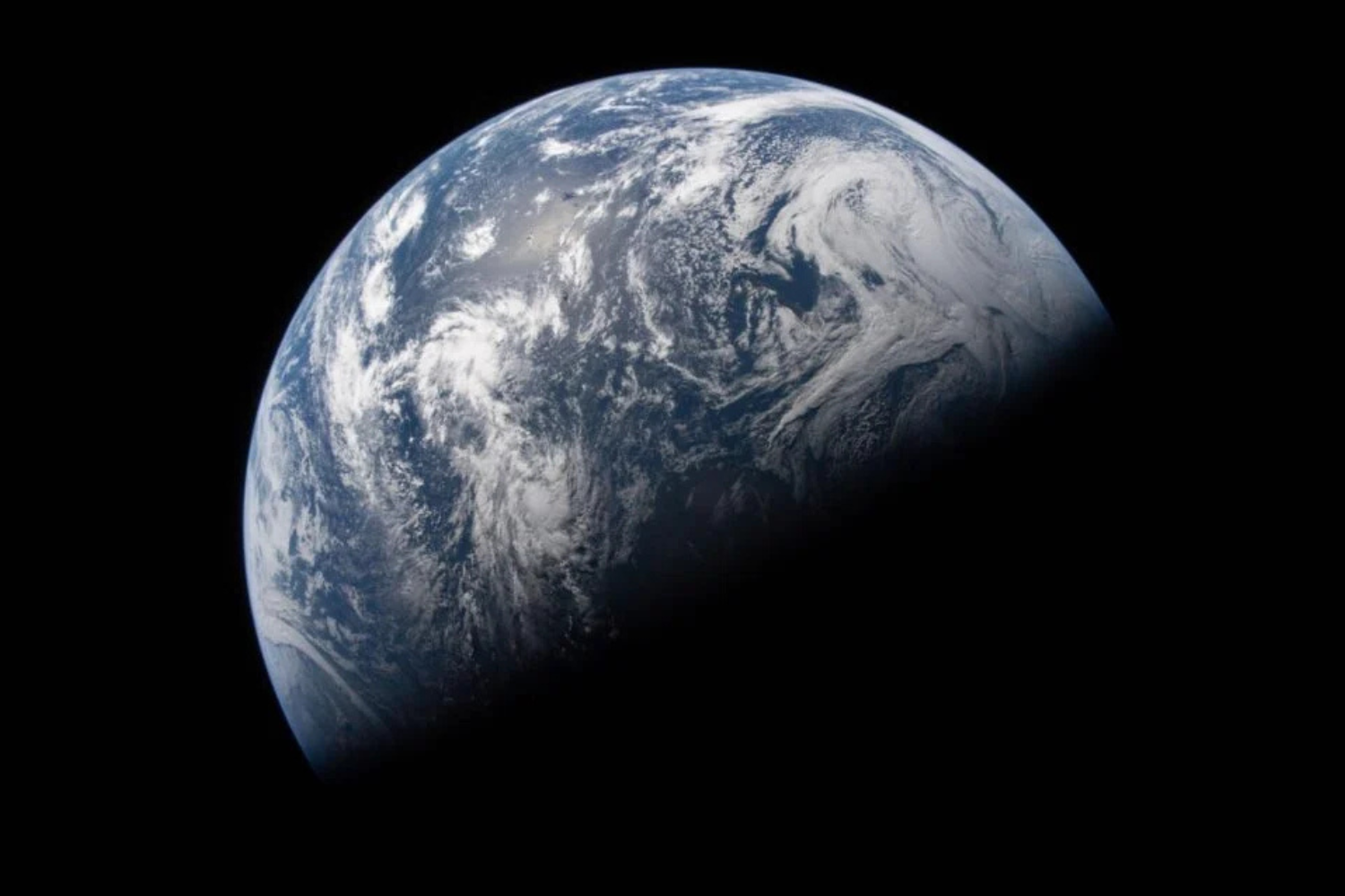 O Núcleo Da Terra Pode Estar Liberando Hidrogênio Há Bilhões De Anos