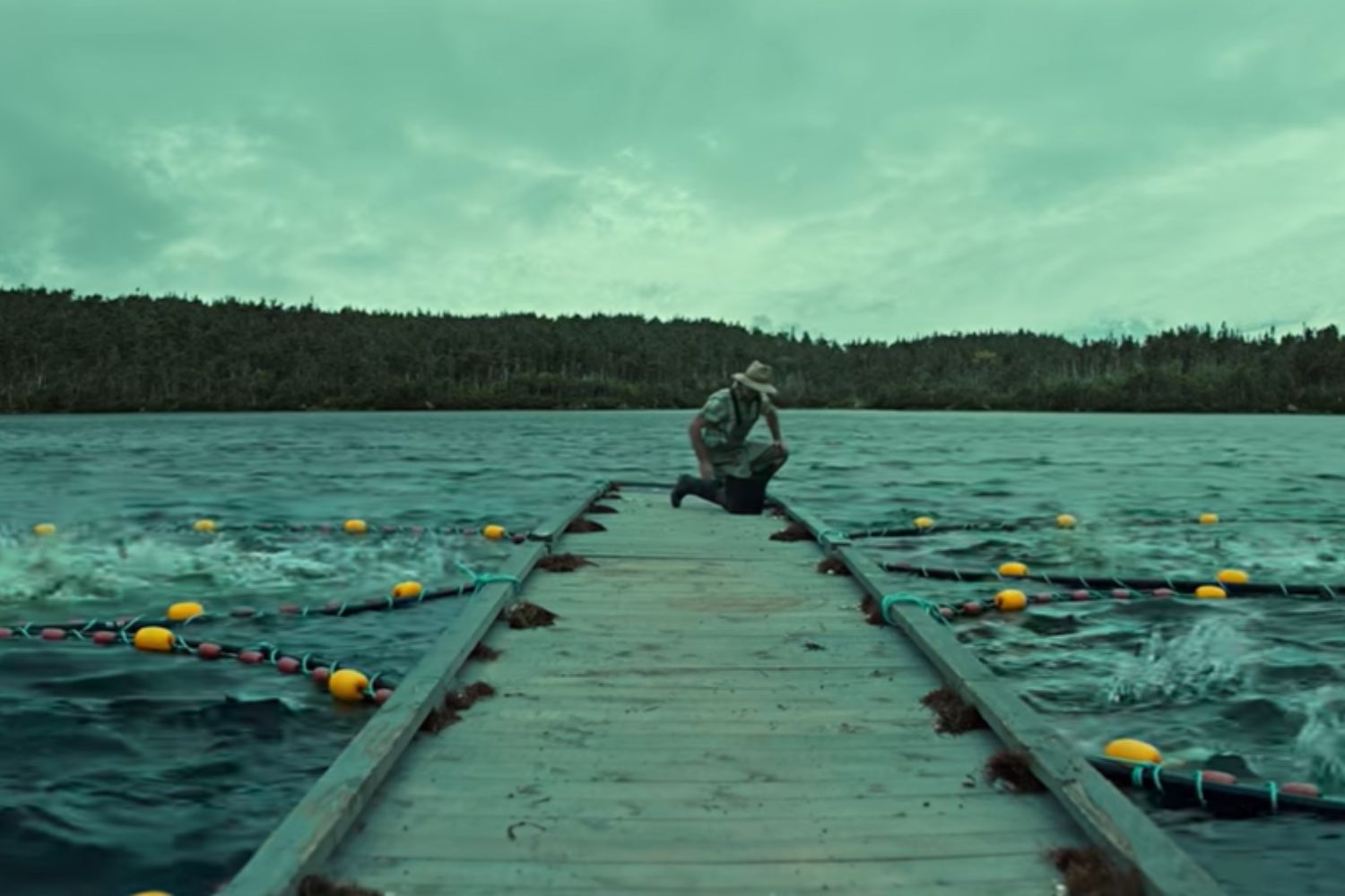 A nova série da Netflix mistura ficção científica e terror em uma história que promete prender você até o fim