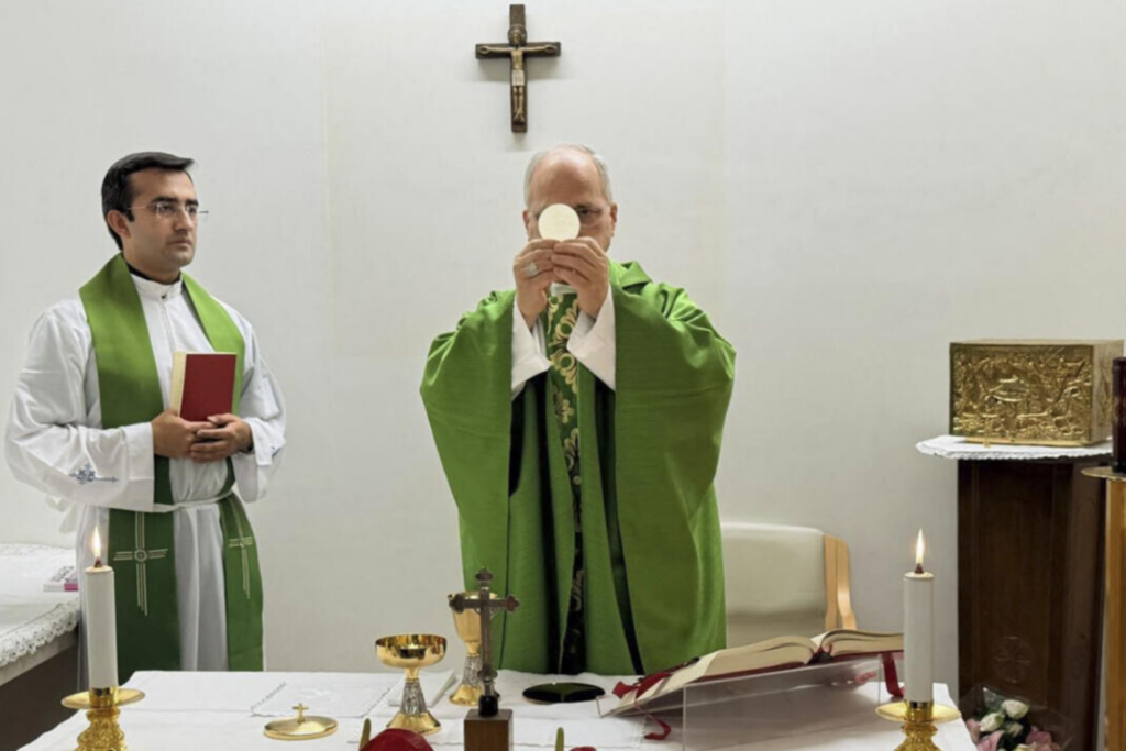 Vaticano Divulga Primeiras Imagens Do Papa Desde A Cirurgia